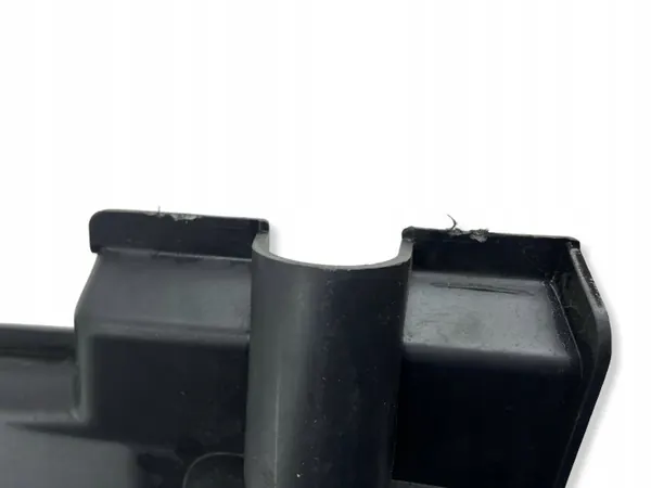 VW Arteon remskydd OEM 3G8853037B - Begagnad image 9