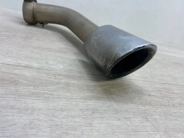 Punta de escape Porsche Cayenne OEM 95811125251 Usada image 3