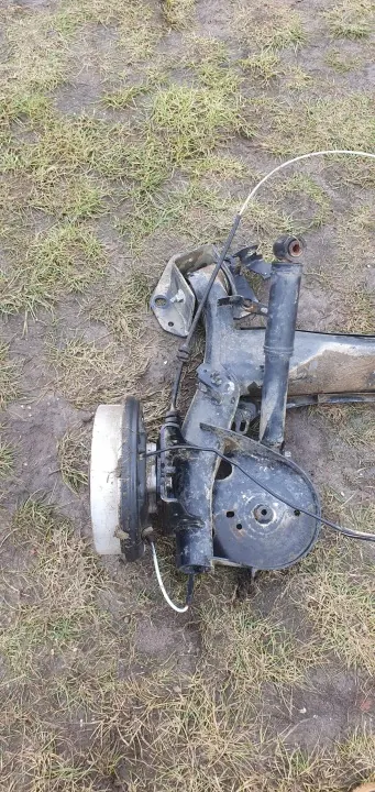 Bakaxel OEM OŚ BELKA ZAWIESZENIE TYŁ TYLNE BĘBNY image 6