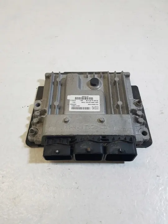 Computadora Motor OEM 9666912580 para Peugeot 508 image 2