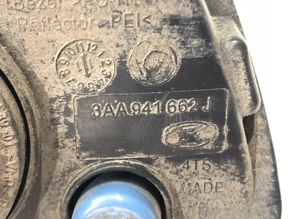 Farol Direito Frontal VW Golf VII Hatchback image 4