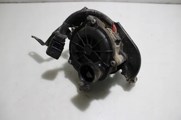 Pompe à air secondaire Audi d'occasion S5 8T 3.0TFSI image 3