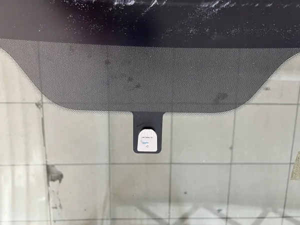 Kia VENGA Panorama-tuulilasi OEM - Käytetty image 6