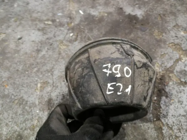 BMW E21 brandstofvultuit afdichting OEM 790 image 5