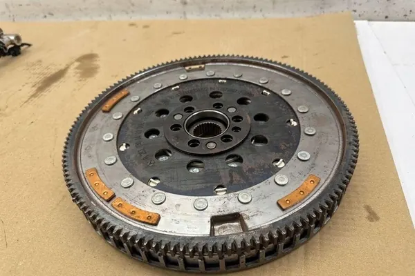 Kytkinpaketti MERCEDES-BENZ A (W177) 1.33L Bensiini image 2