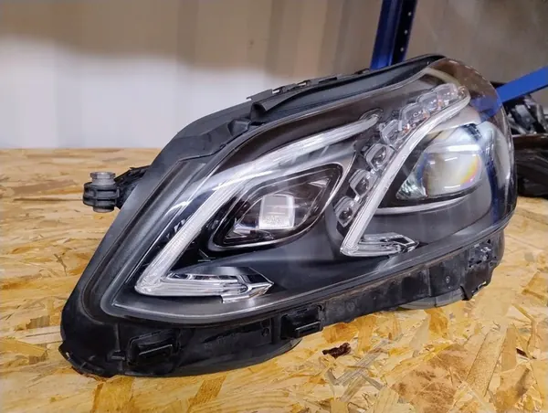 Full LED ILS Koplampen Mercedes W212 LIFT A2129063203 A2129063103 image 3