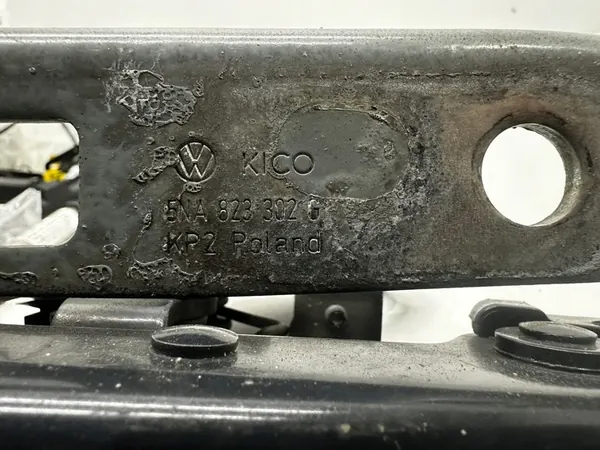 VW TIGUAN 16 Bisagra de Capó Derecha 5NA823302G image 3