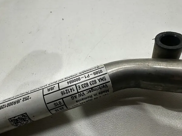 VW TIGUAN 16 Bisagra de Capó Derecha 5NA823302G image 6