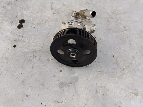 Bomba de direção assistida Ford Mondeo MK4 Galaxy II S-Max 1.8 2.0 TDCi image 2