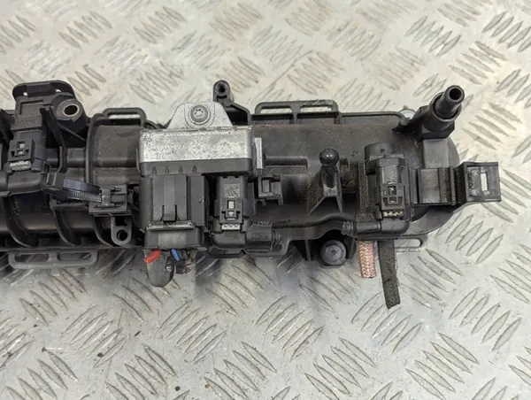 BMW 2 F22 2013-2021 2.0d Coletor de admissão image 10