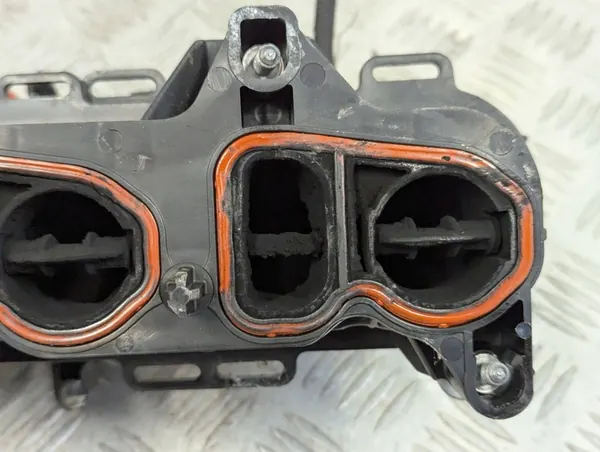 BMW 2 F22 2013-2021 2.0d Coletor de admissão image 2