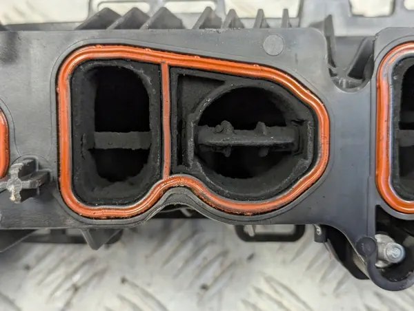 BMW 2 F22 2013-2021 2.0d Coletor de admissão image 4