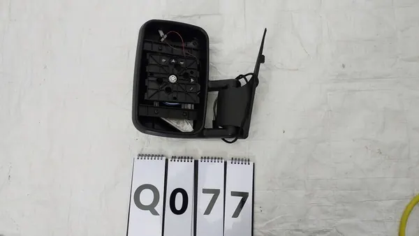 Coperchio specchio esterno sinistro SPRINTER W901-904 A0008114930 image 3