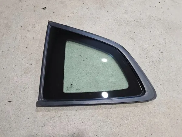 BMW X3 G01 vasen taka-sivulasi OEM 7388841 image 2