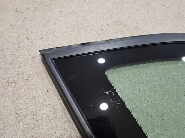 BMW X3 G01 vasen taka-sivulasi OEM 7388841 image 5