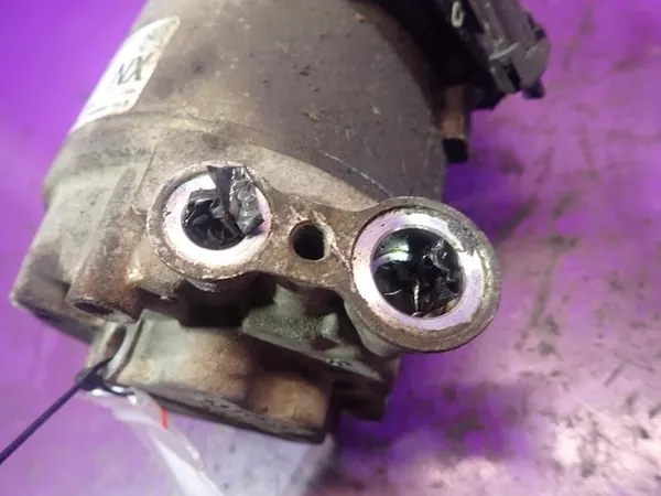 OPEL MERIVA A I 04-10 1.4 Compressore 9165714 image 6