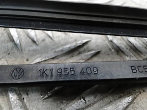 Front Wiper Arm VW Golf V 1K 1K1955409 1K1955410 image 4