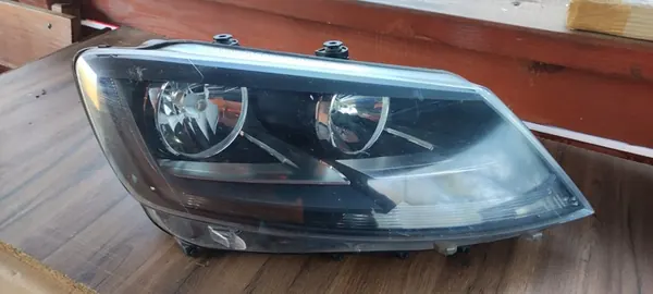 Farol Dianteiro VW Sharan 7N5 image 2