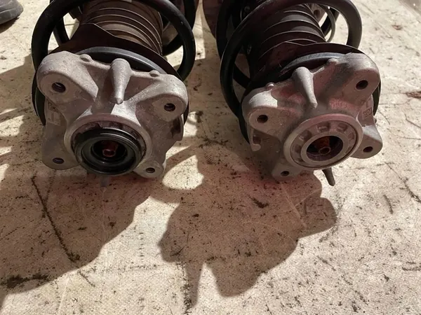 Amortisseur Avant Gauche Droit BMW M3 G81 Touring OEM image 5