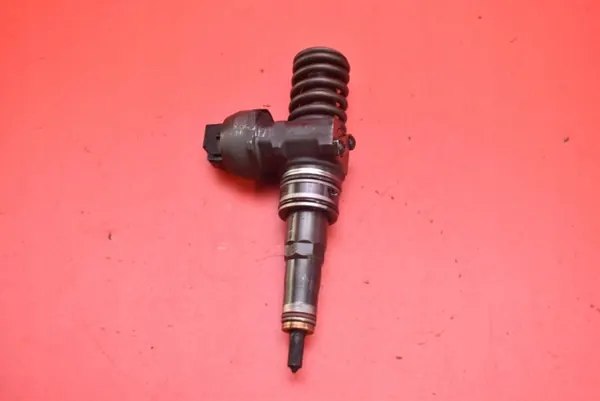 Pompe d'injection OEM 038130073BQ pour VW Passat B6 2.0 TDI image 5