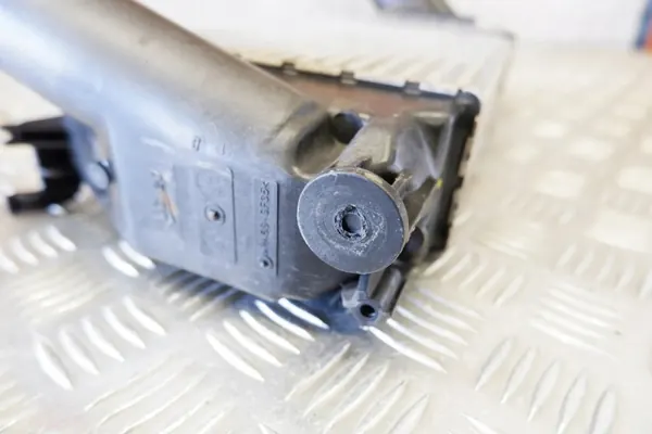 Nissan OE Teil 144614EB0A - Gebrauchtes OEM Bauteil image 9