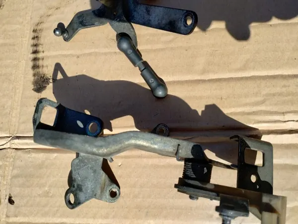Mécanisme de pédale d'accélérateur MERCEDES W124 3.0d OM603 image 3