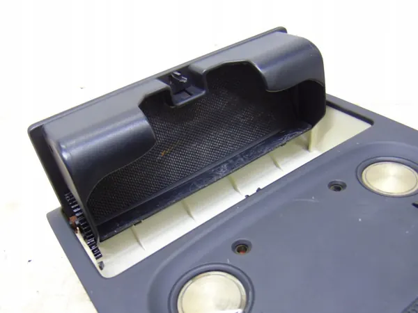 OEM 8T0947135BE Matkustamon Valo Musta Audi A4 B8 image 3