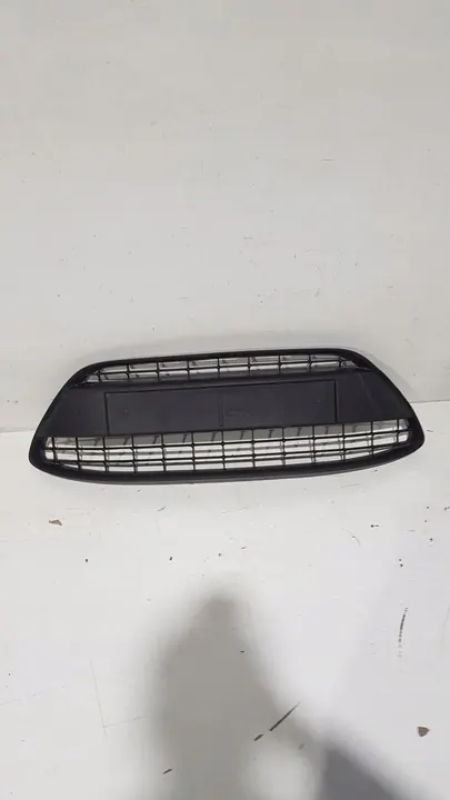 Grille de ventilation avant Ford Fiesta 8A6117B968A image 1