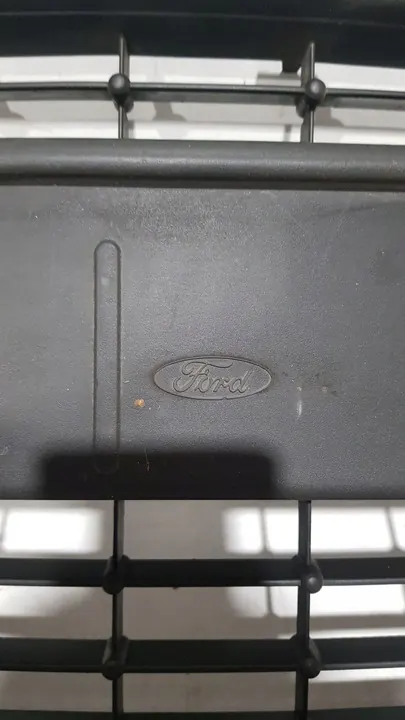 Grille de ventilation avant Ford Fiesta 8A6117B968A image 2