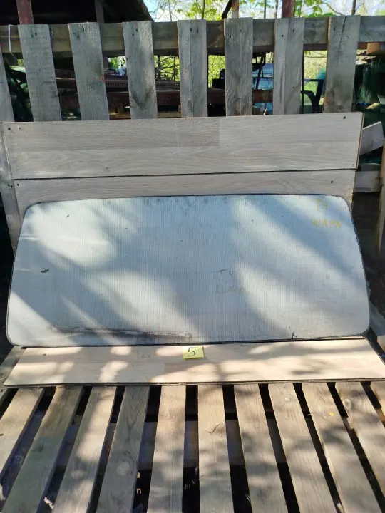 Vidro de porta-traseira VW T4 com quebra-sol OEM image 2