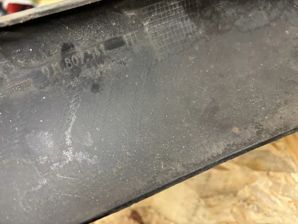 Porsche Taycan 9J1 Frontstoßstangen-Spoiler OEM 9J1807541FFF image 8
