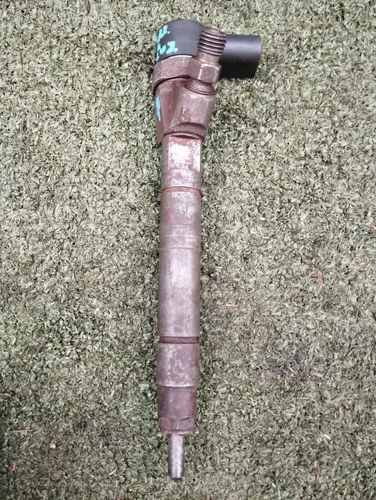 Inyector Mercedes Sprinter 2.2 2.7 CDI A6110701687 image 2