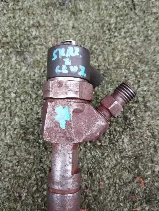 Inyector Mercedes Sprinter 2.2 2.7 CDI A6110701687 image 3