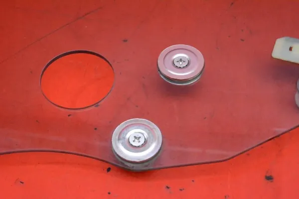 Janela lateral esquerda dianteira OEM mamAUTO-1057514- Mazda MX-5 image 4