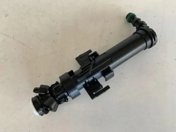 Audi SQ5 Q5 Strålkastartvättare Höger Fram OEM 8R0955102A image 3