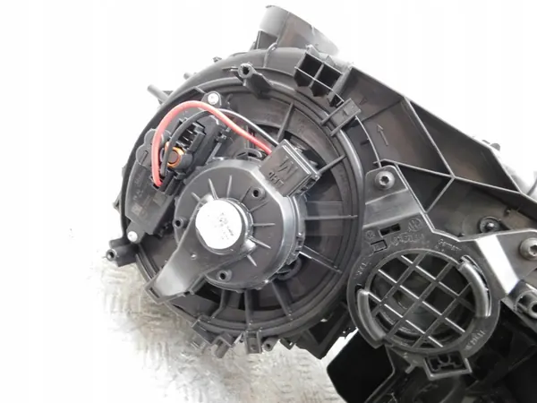 Verwarming Blower Weerstand Behuizing - VW Touran III 15-20 OE image 7