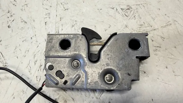 Fecho do Capô Skoda Fabia IV OEM 6VA823509A image 4