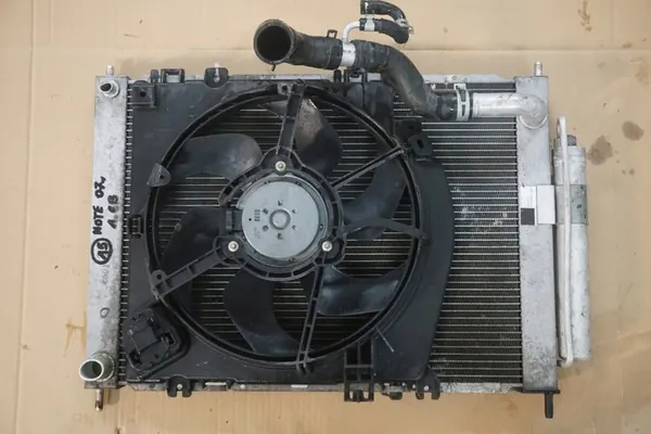 NISSAN NOTE E11 1.6B HR16 Ventilador Radiador 21400BC40C image 3