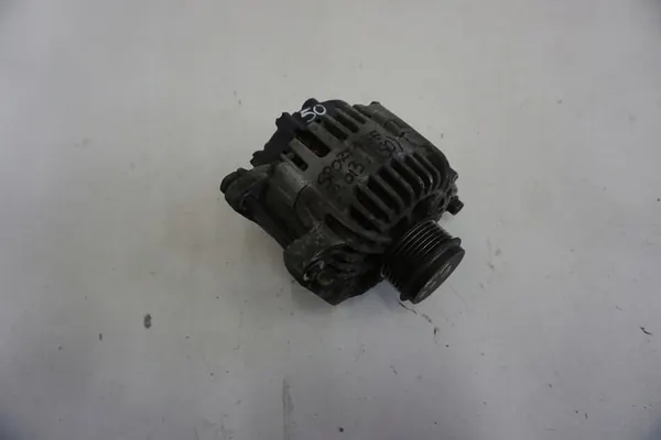 KIA SPORTAGE III SL Vaihtovirtageneraattori 2.0B G4KD 2012 image 2