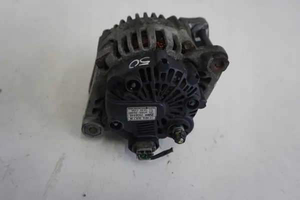 KIA SPORTAGE III SL Vaihtovirtageneraattori 2.0B G4KD 2012 image 3