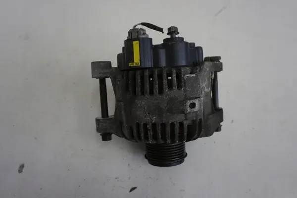 KIA SPORTAGE III SL Vaihtovirtageneraattori 2.0B G4KD 2012 image 4