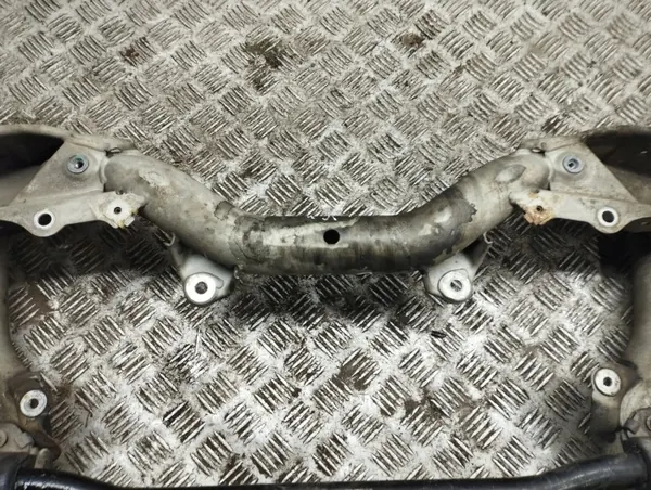 Mercedes-Benz Subchassi Dianteiro OEM AMD115525 Usado image 8