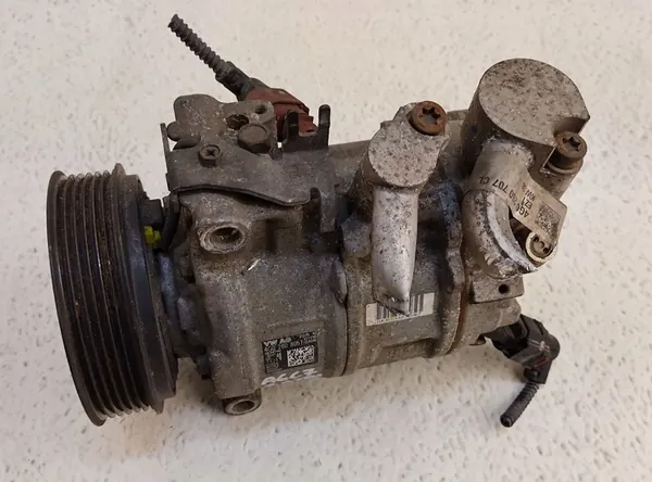 Compressore A/C Audi OE 4G0260805T image 2