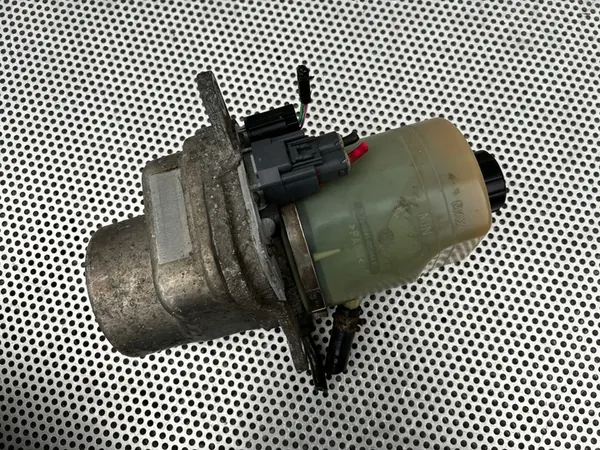 Bomba de direção assistida FORD FOCUS II LIFT TURNIER KUGA MK1 OEM 4M513K514DA image 4