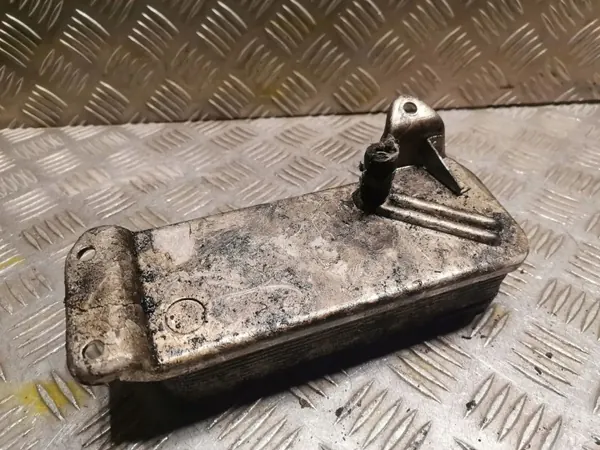 Arrefecedor de combustível Mercedes-Benz OEM 6110700079 - Usado image 3