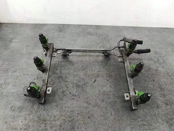 Carril de inyección OEM 078133681BA para Audi A4 B6 2.4 V6 image 6