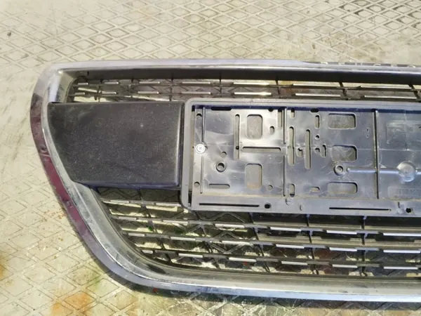 Peugeot 208 Lift Grilli OEM 9810535677 Käytetty image 4