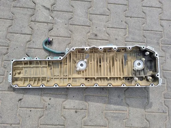Oliekoelerdeksel OEM 22864171 voor Volvo FH 4 image 3