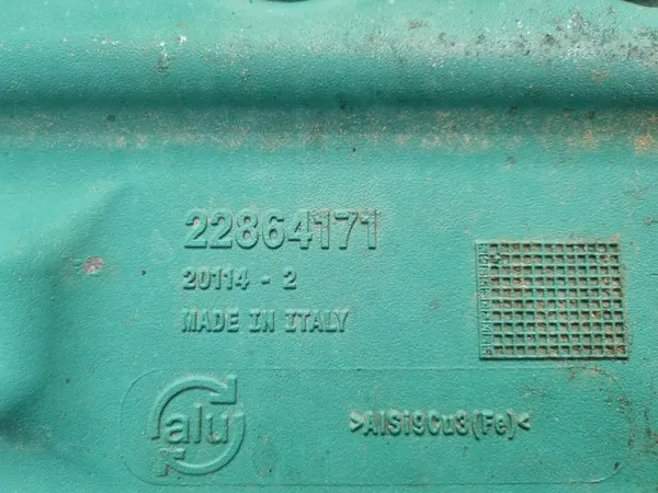 Oliekoelerdeksel OEM 22864171 voor Volvo FH 4 image 4