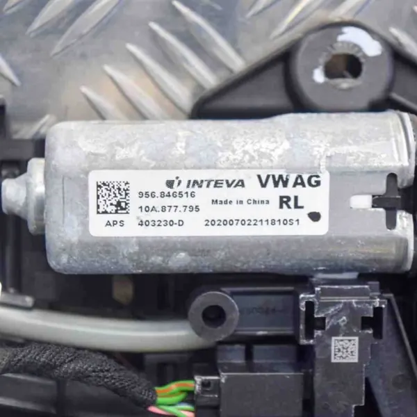 Toit ouvrant OEM 956846516 pour VW ID.3 2020 Occasion image 6